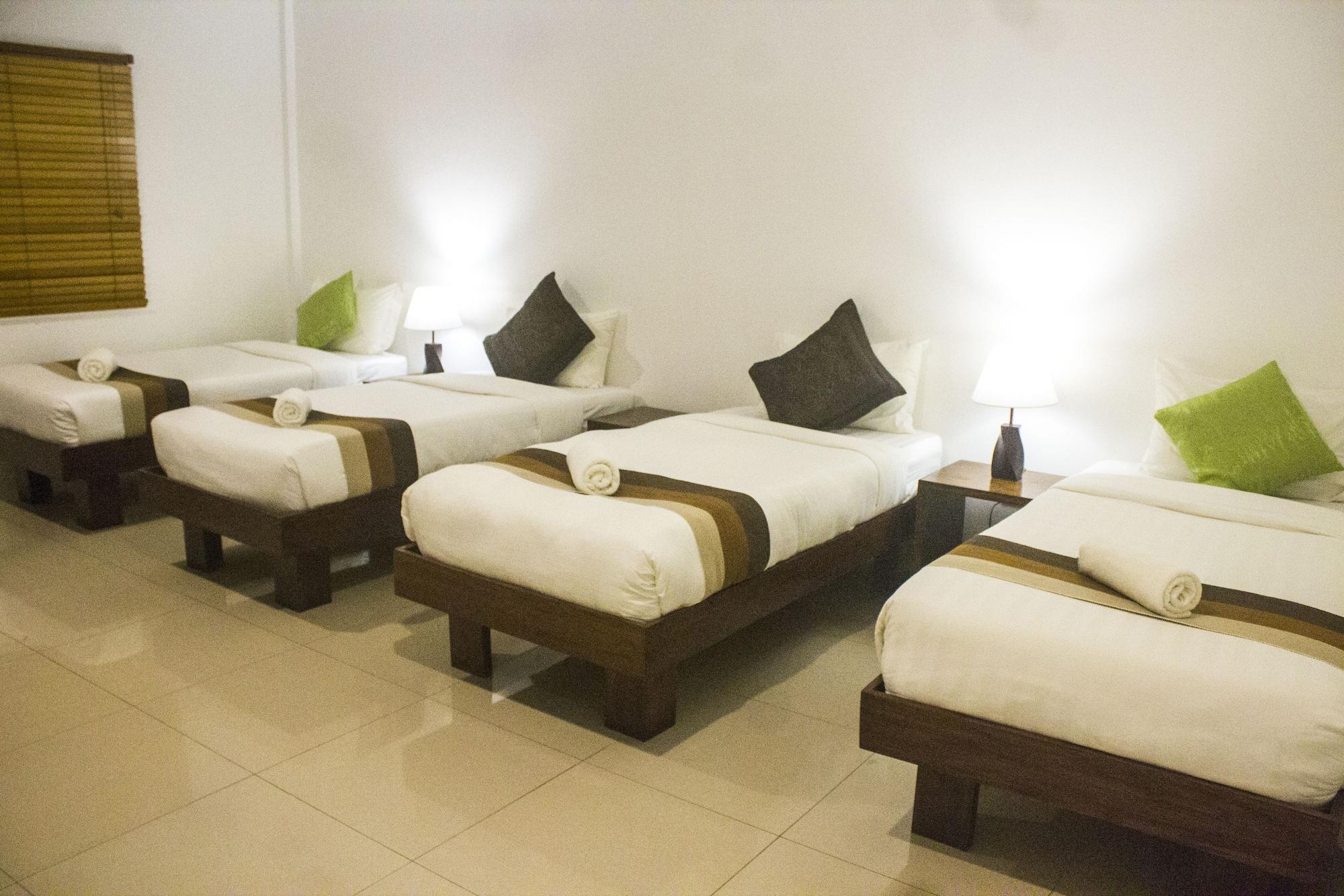 Discover Boracay Hotel Kalibo Bagian luar foto