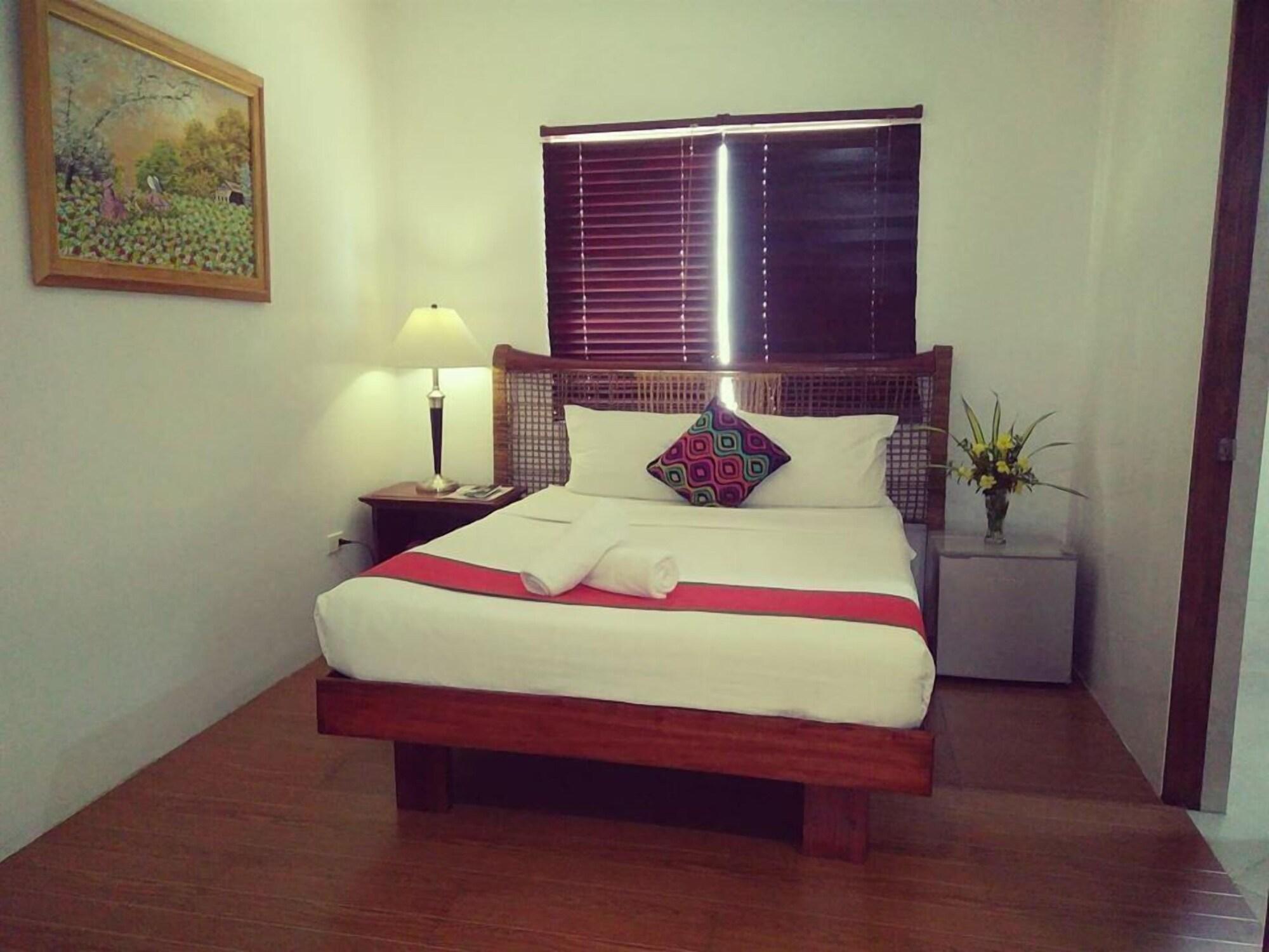 Discover Boracay Hotel Kalibo Bagian luar foto
