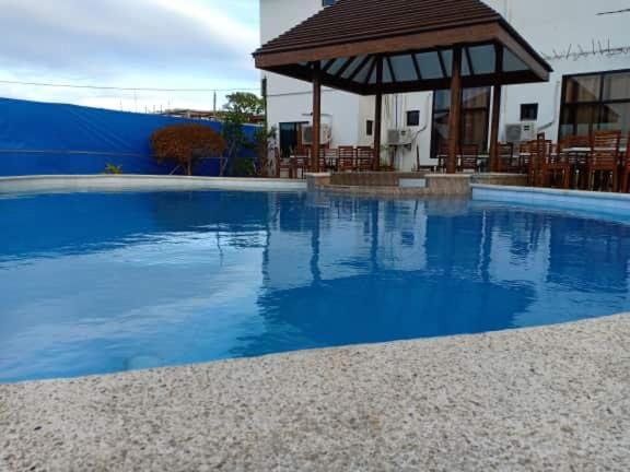 Discover Boracay Hotel Kalibo Bagian luar foto