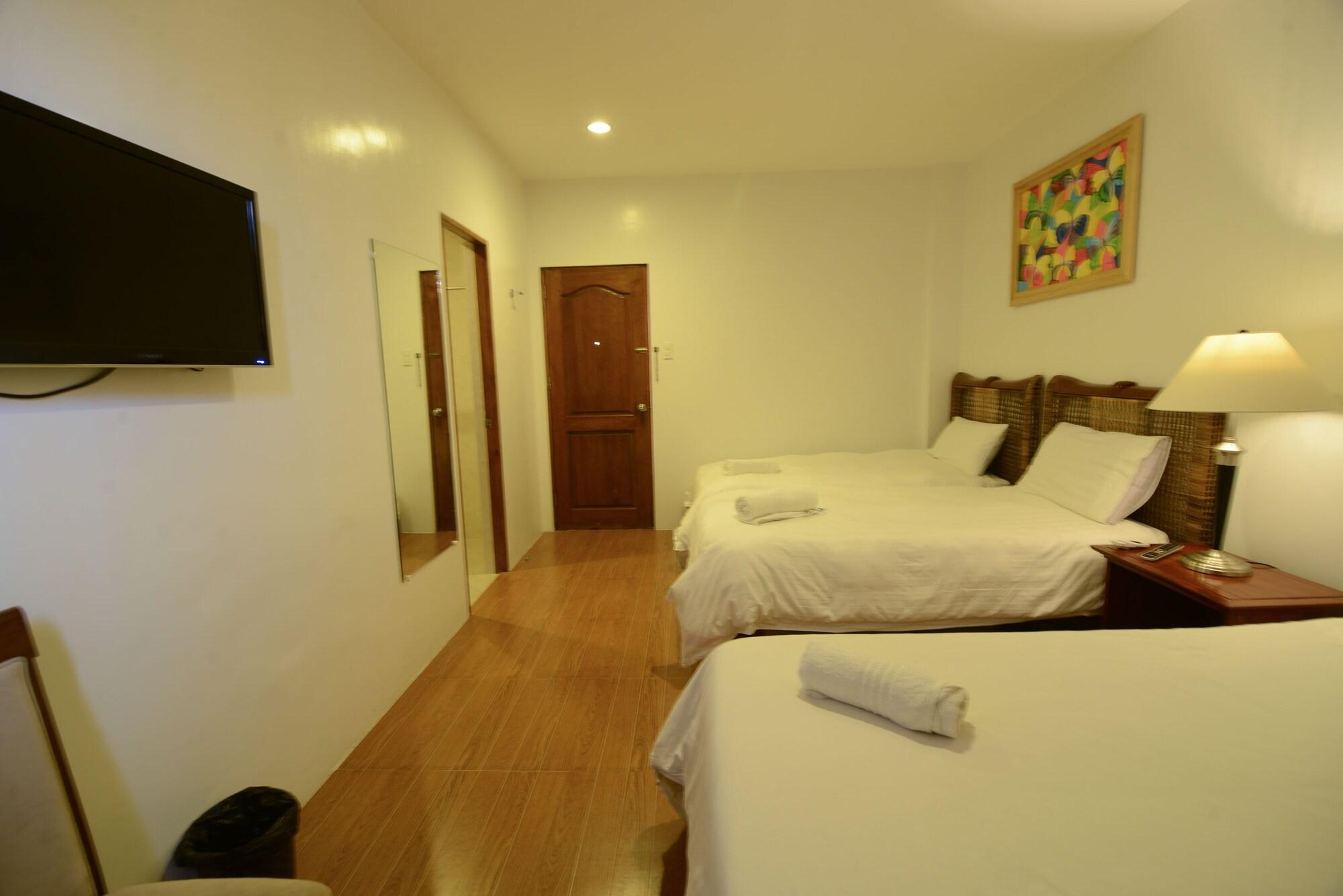 Discover Boracay Hotel Kalibo Bagian luar foto