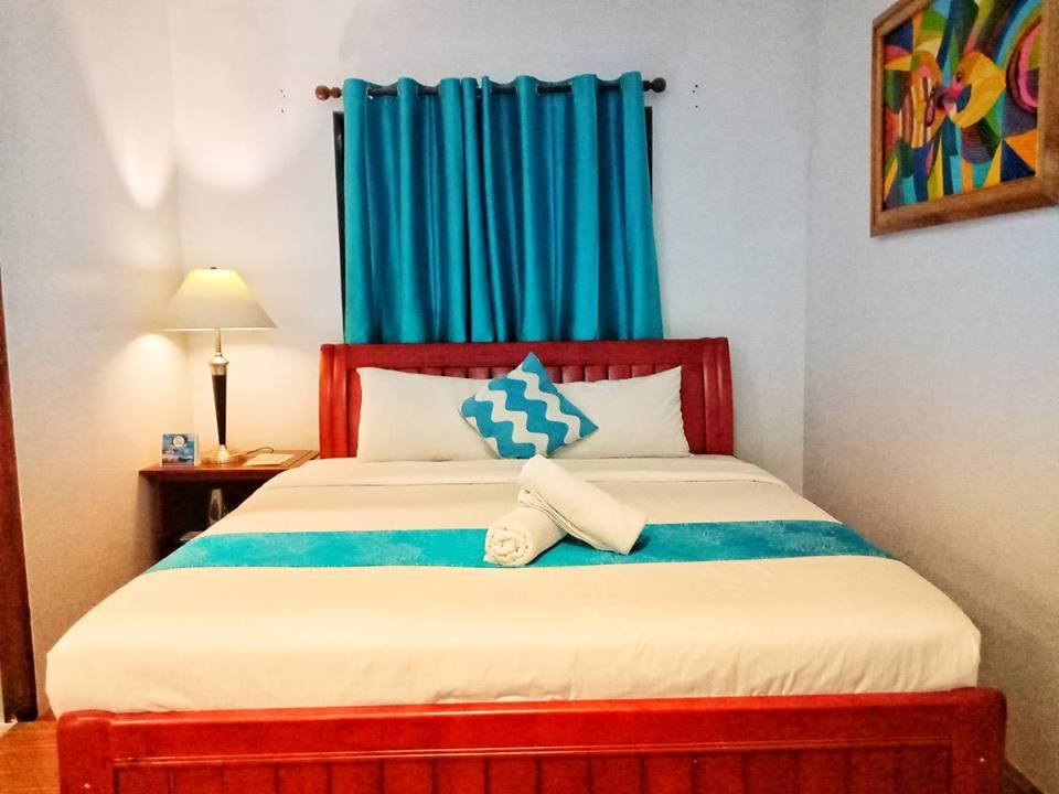 Discover Boracay Hotel Kalibo Bagian luar foto